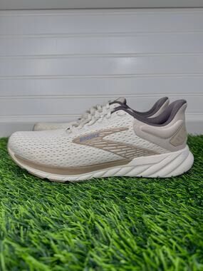 Brooks Anthem 6 Women’s 9.5 B White Tan Running Shoes 1204031B131